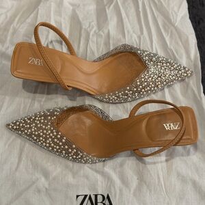 Zara Women's Glittering Silver and Tan Pearl Heels 8-8.5